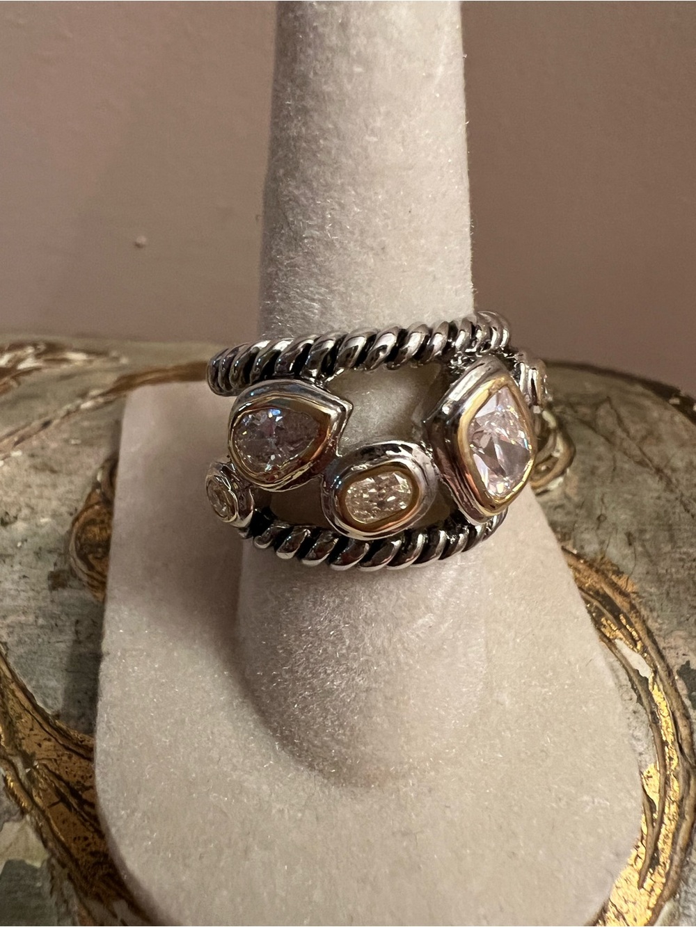 Two Tone Multi-Stone Twisted Silver and Gold Ring with CZ Stones - NWT Size 7 - Picture 2 of 7